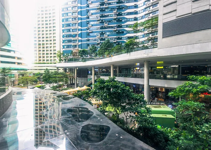 Chic Floating Penthouse Makati Gym Air Gym Swim Park 300mb