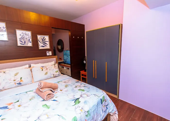 Chic Floating Penthouse Makati Gym Air Gym Swim Park 300mb Апартаменты Манила